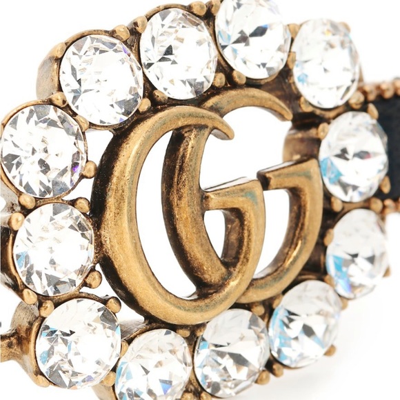 Gucci: Crystals Embellished Double GG Antique Calfskin Choker Necklace - Picture 7 of 15